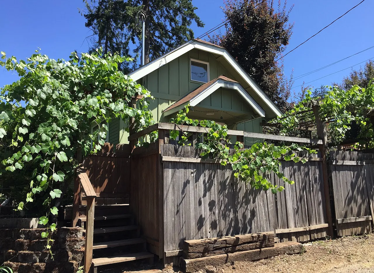 1 bed, 420 sqft, $1,500 — Photo 1
