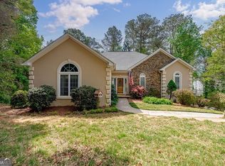 9146 Hidden Valley, Douglasville, GA 30135