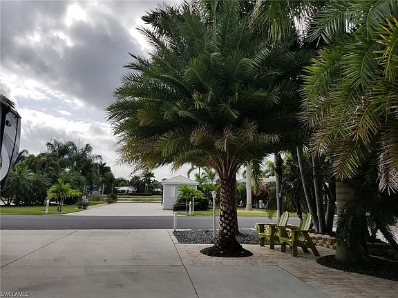 5th image of 5530 Cypresswoods Resort Dr