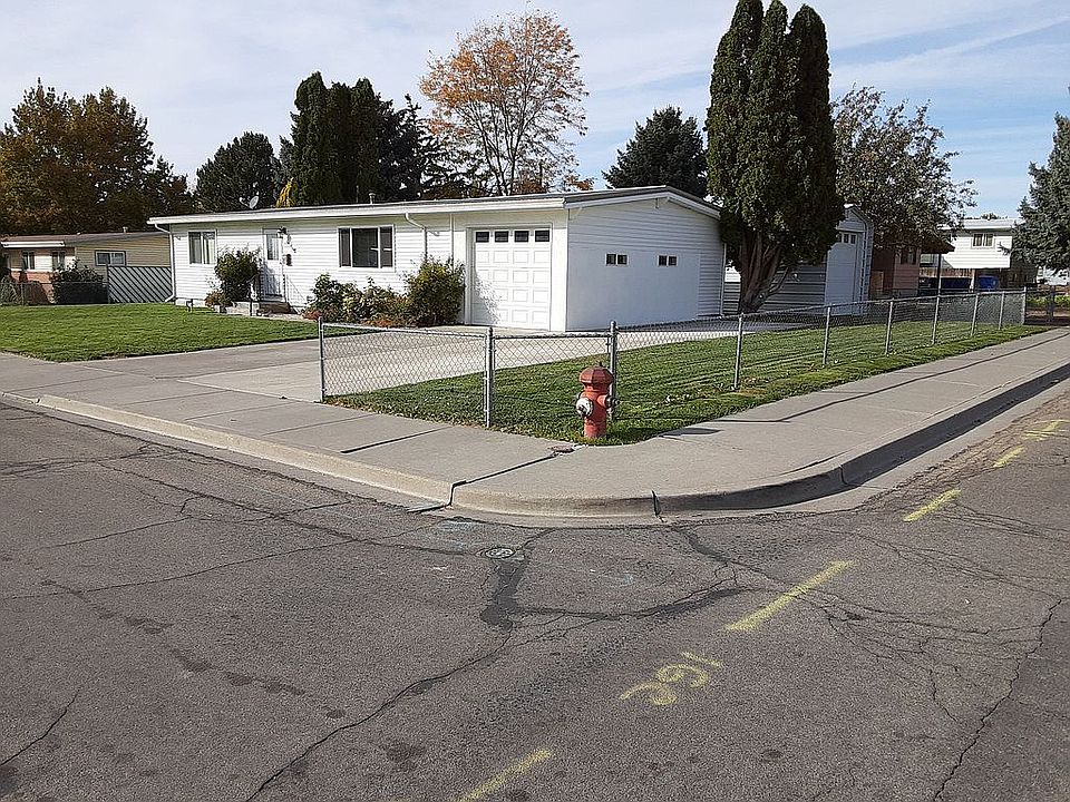 1st image of 1989 Sherry Ln