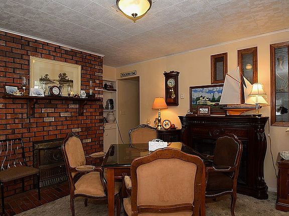 4th image of 1001 Morgan St