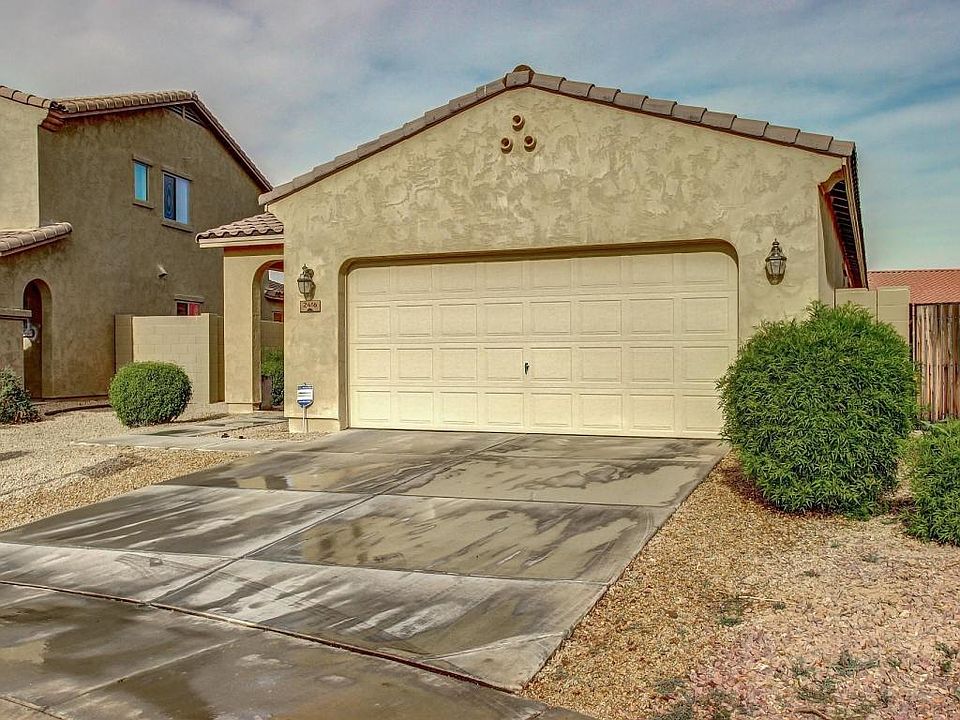 1st image of 2416 S 104th Ln