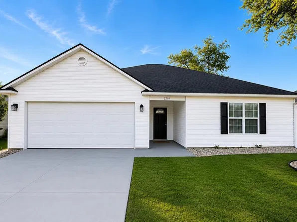 2216 Chattooga Dr, Valdosta, GA 31602