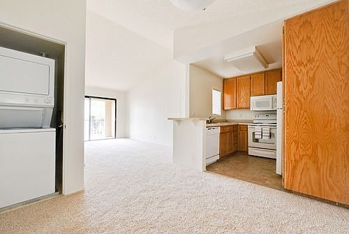 5th image of 10015 Rio San Diego Dr APT 187