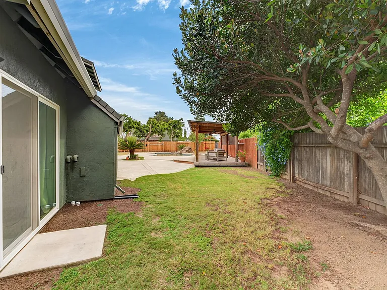 420 Colusa Pl — Photo 47