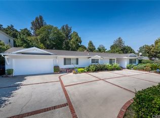 4057 Hayvenhurst Ave, Encino, CA 91436
