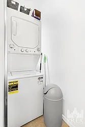 Rented by R New York