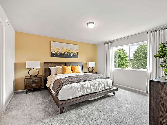 5th image of 15116 Iverson Loop SE