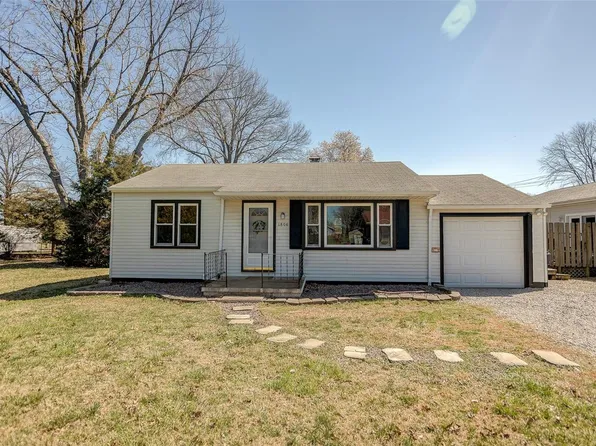 1806 E D St, Belleville, IL 62221
