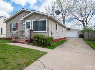 236 Nora St SE, Kentwood, MI 49548