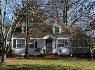 1011 Panola St, Tarboro, NC 27886