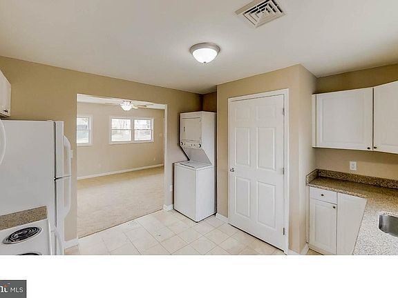 5th image of 1509 Binder Ln