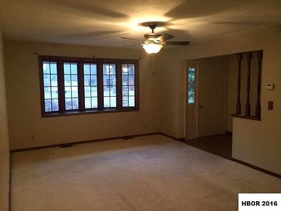 2nd image of 530 Surrey Dr