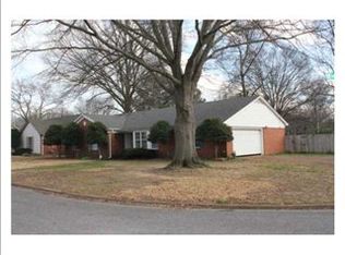 5823 Macleod Dr, Memphis, TN 38119