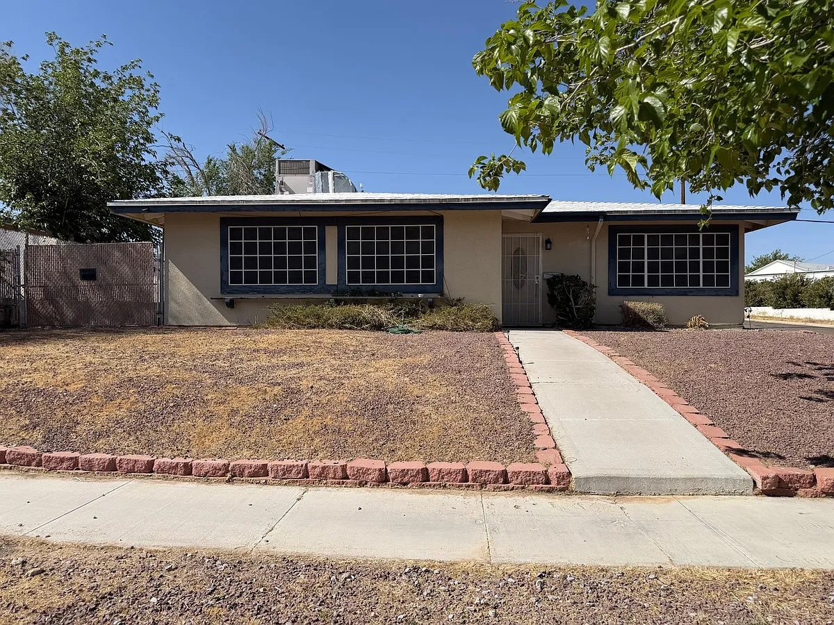 Building Photo - 29094 Gabilan St