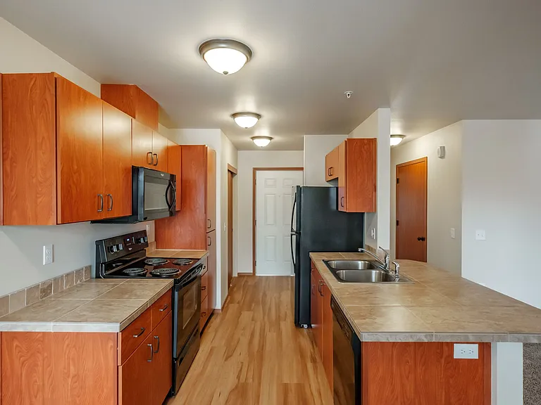 Aspen Place Apartments — Photo 139