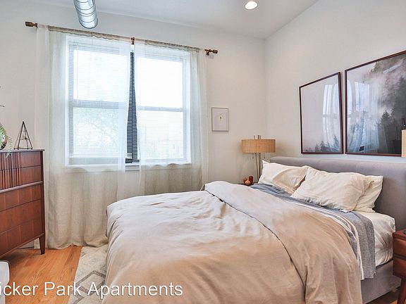5th image of 649 N Wolcott Ave #3S