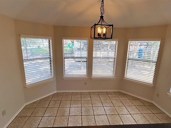 5th image of 12730 Craigwood Ln