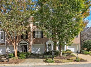 2004 Waters Edge Trl, Roswell, GA 30075