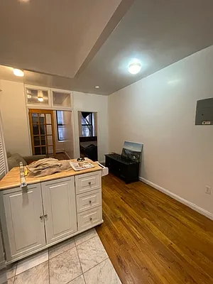 Rented by Douglas Elliman | media 11