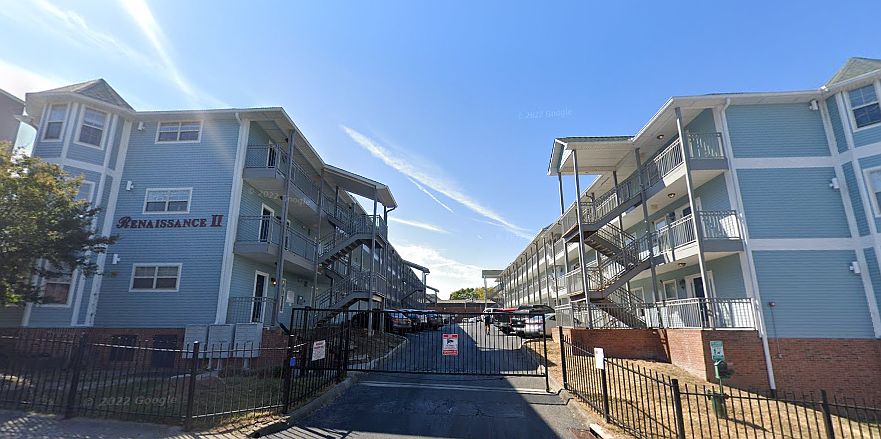 2nd image of 1615 Queen Anne Way
