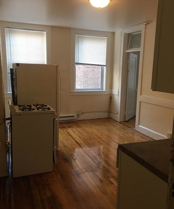 2nd image of 161 Endicott St #4SH