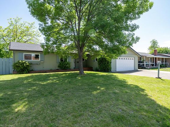 4th image of 2027 Wilder Dr