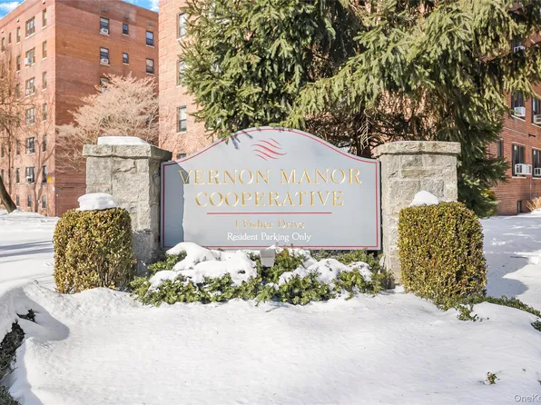 1 Fisher Dr. #114, Fleetwood, NY 10552