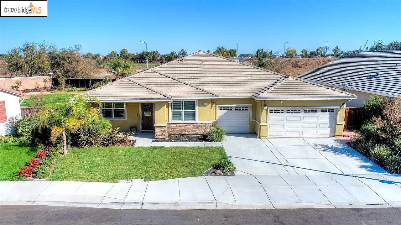 846 Pathfinder Ct photo 1