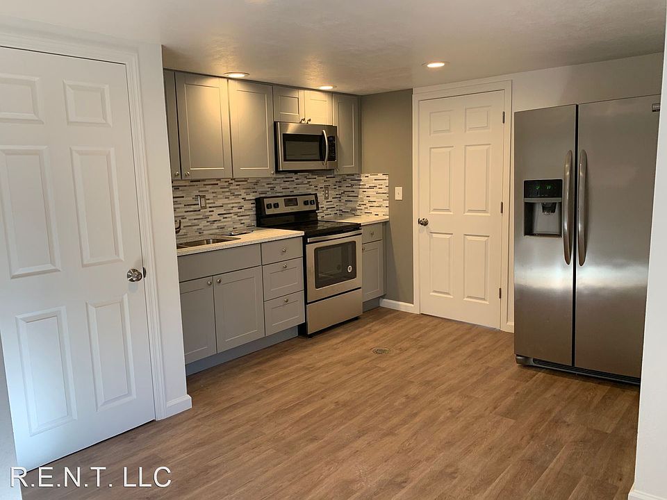 1st image of 2020 S Douglas St #B