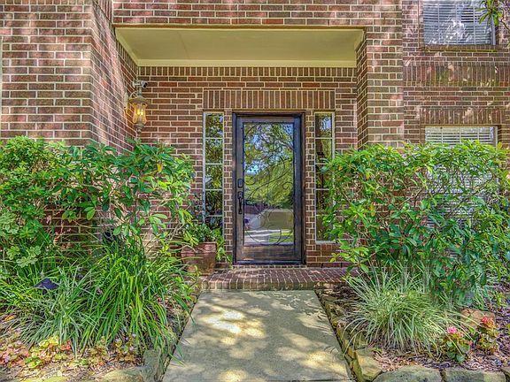 2nd image of 13418 Scenic Glade Dr