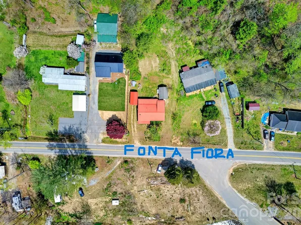 522 Old Us Highway 70 W, Old Fort, NC 28762