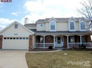 1508 Winter Chase Dr, Fenton, MO 63026