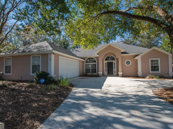 105 Overlook Ln, Kingsland, GA 31548