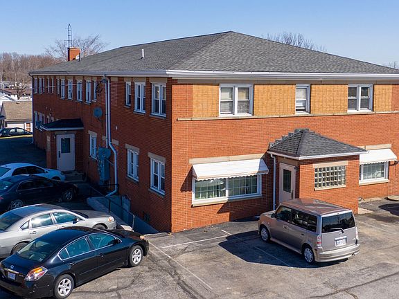 2nd image of 2084 W 4th St #2