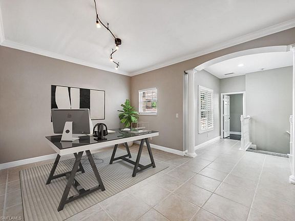 3rd image of 13860 Avon Park CIR #203