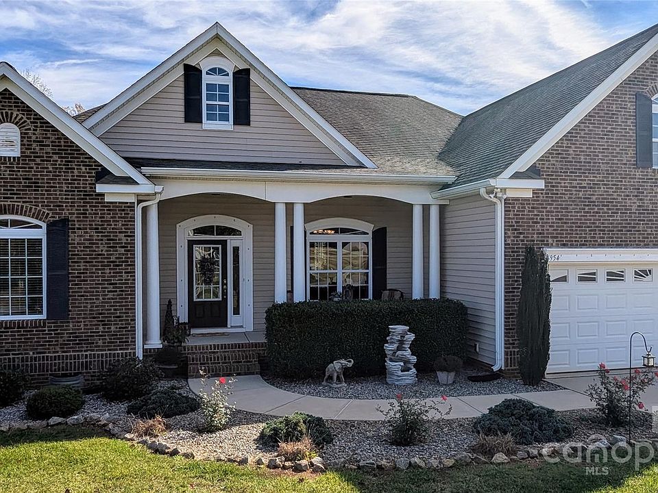 1st image of 6954 Pin Oaks Dr