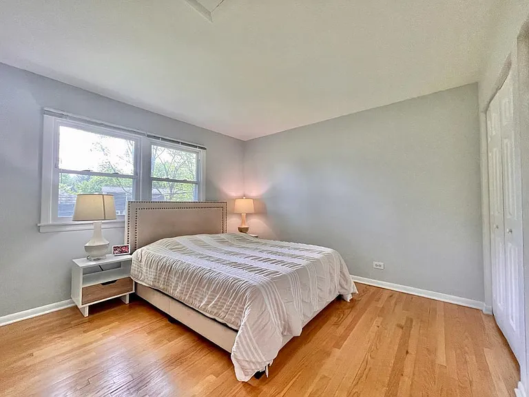 510 S Buffalo Grove Rd — Photo 10