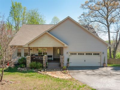 18 Birdsong Ln, Candler, NC, 28715