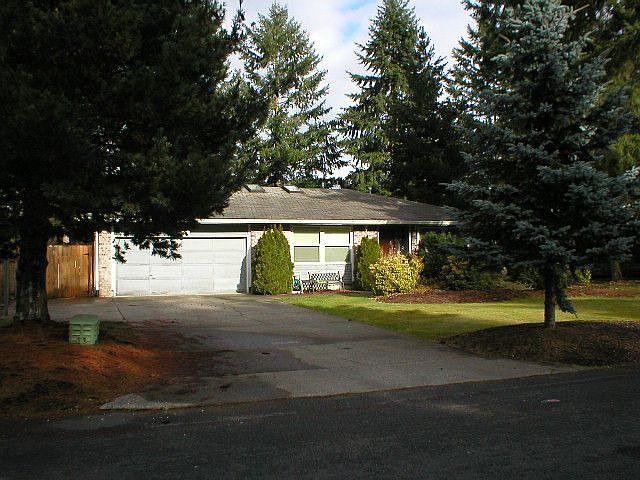 1st image of 16319 92nd Ave E