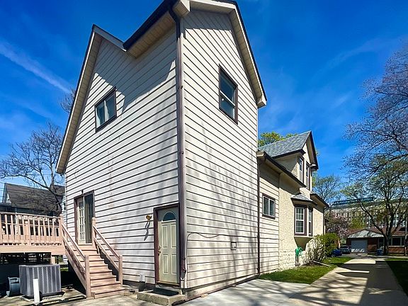 2nd image of 431 Elgin Ave