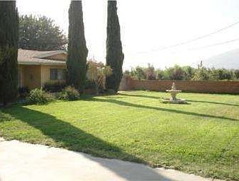 1st image of 10559 Cypress Ave