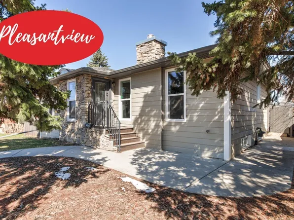 10916 60th Ave NW, Edmonton, AB T6H 1H9
