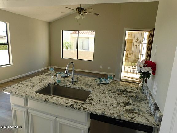 3rd image of 820 E MORNINGSIDE Drive