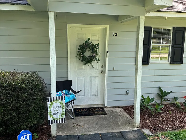 83 Lee Road 2060 — Photo 1