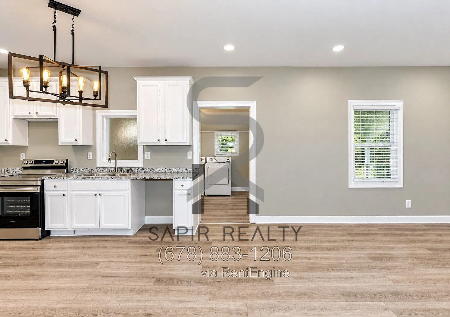 3 bed, 1.0 bath, 1176 sqft, $1,795 — Photo 4