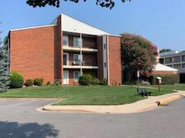 15400 Bassett Ln #46-1E, Silver Spring, MD 20906
