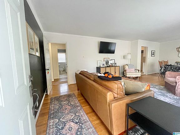 3rd image of 420 Cloudland Dr