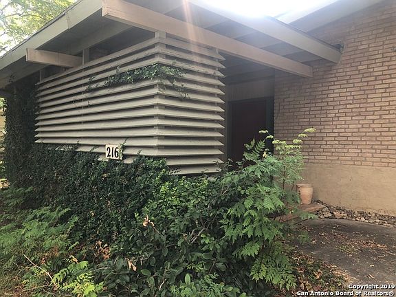 2nd image of 216 Sharon Dr