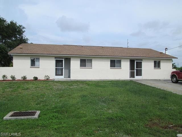1st image of 1942 SE Santa Barbara Pl
